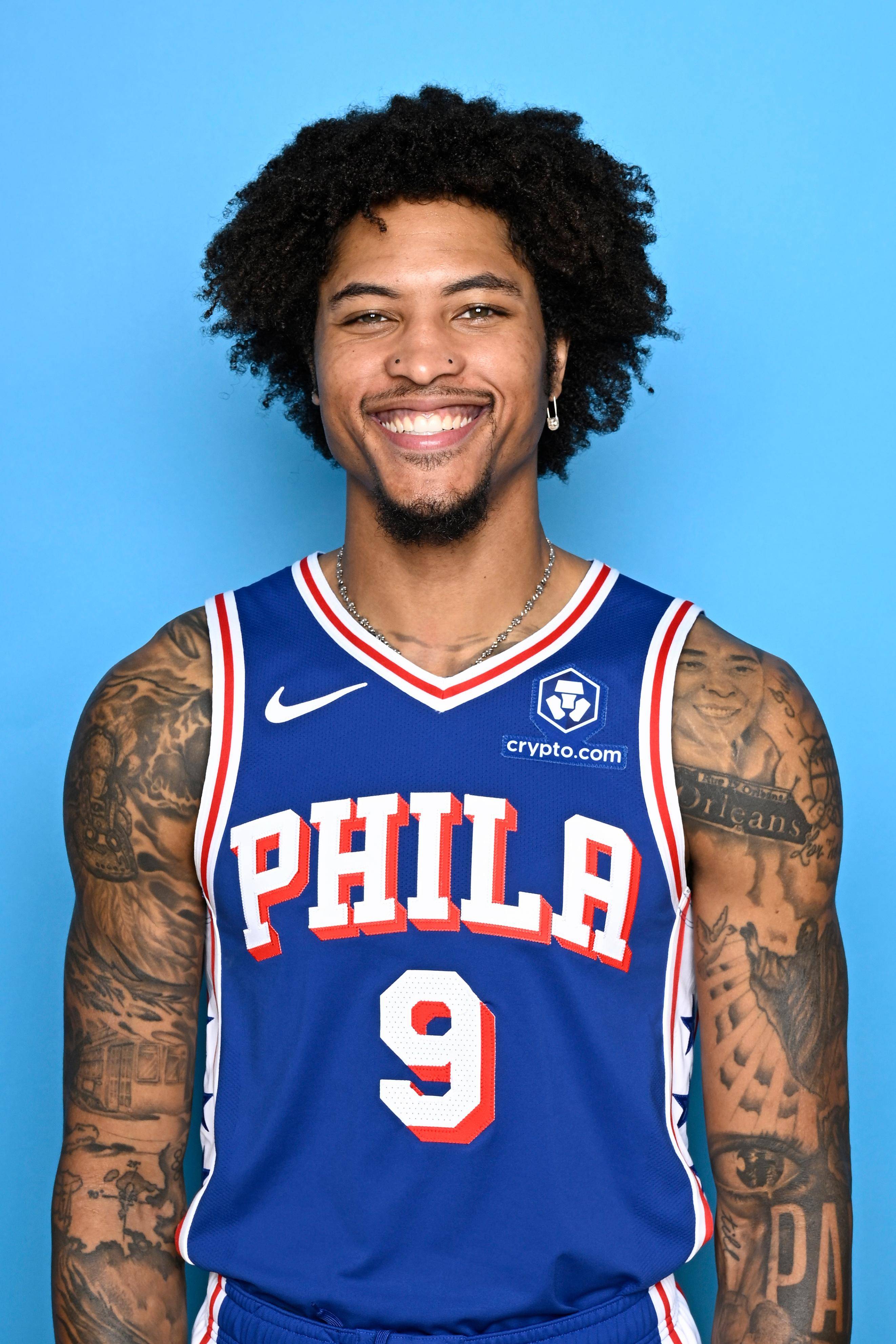 包含冲刺阶段突围战来临，费城76人围绕全明星赛复出首秀，震撼外界，团队化学反应显著的词条