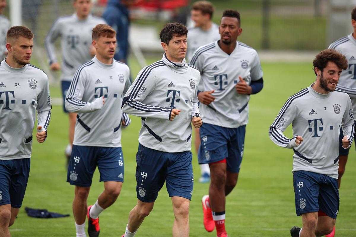  环太平洋2最弱的机甲 