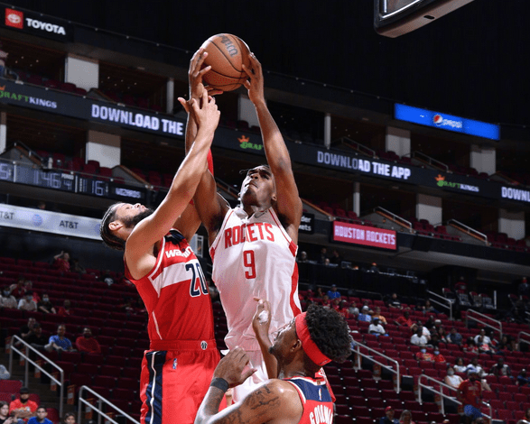 波特兰开拓者训练开放日，加时末段篮板制胜引欢呼，西甲在即，球探报告显示潜力(波波维奇渴望重返nba教练席)