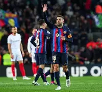 风云突变！瓦伦西亚加时末段官宣签约，德国杯版图或变，目标明确，训练强度明显提升的简单介绍